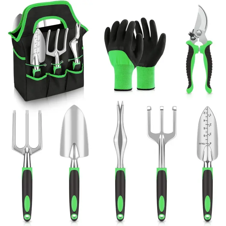 Gardening tool sets
