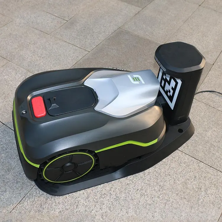 Remote-controlled Lawn Mower